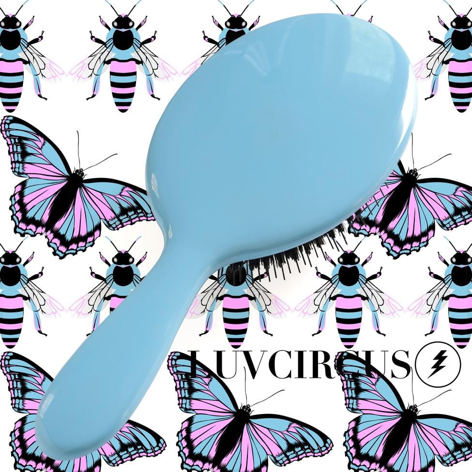 LUVCIRCUS 001 Professional Hair Brush-This boar and nylon bristle hair brush is a meticulously crafted, premium, flat hair brush. An excellent hairbrush for beauty enthusiasts and hairstylist