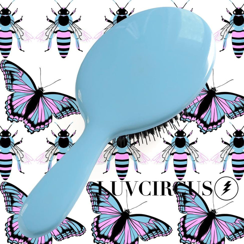 LUVCIRCUS 001 Professional Hair Brush-This boar and nylon bristle hair brush is a meticulously crafted, premium, flat hair brush. An excellent hairbrush for beauty enthusiasts and hairstylist